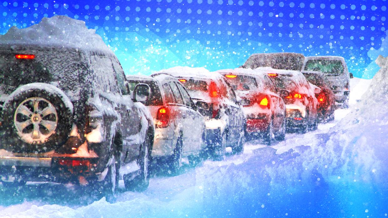 В Петербурге неэффективная работа коммунальщиков приводит к пробкам и авариям В Петербурге неэффективная работа коммунальщиков приводит к пробкам и авариям Общество