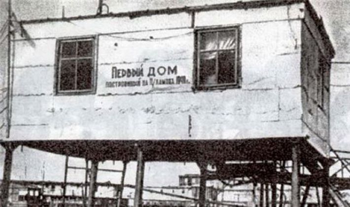 посёлок, Нефтяные Камни, история, интересное