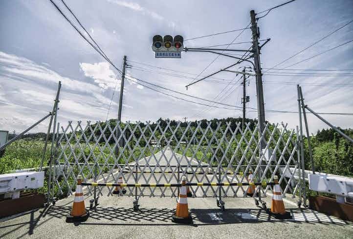 Семафоры и светофоры зона отчуждения, радиоактивная зона, фото, фукусима, япония