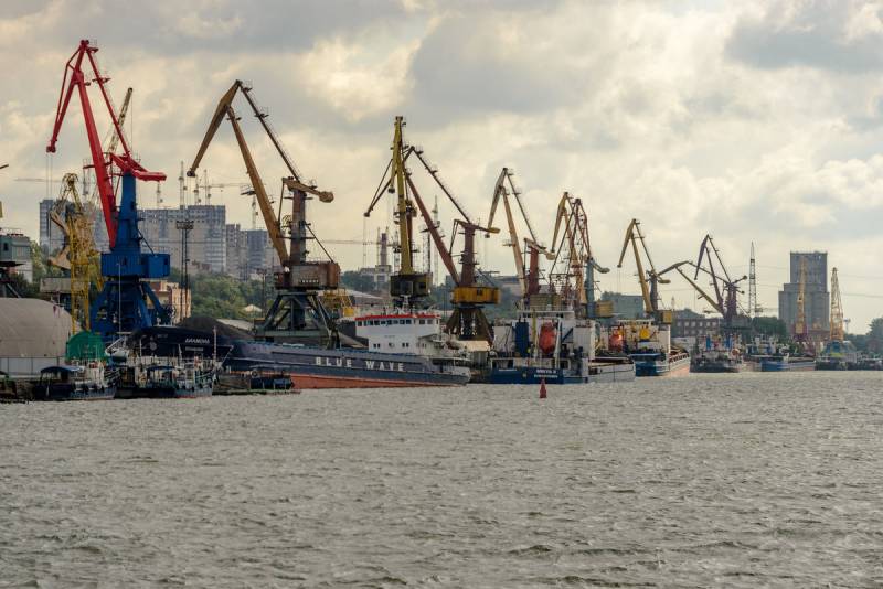 Зерновую сделку надо продлить на Крымском мосту 