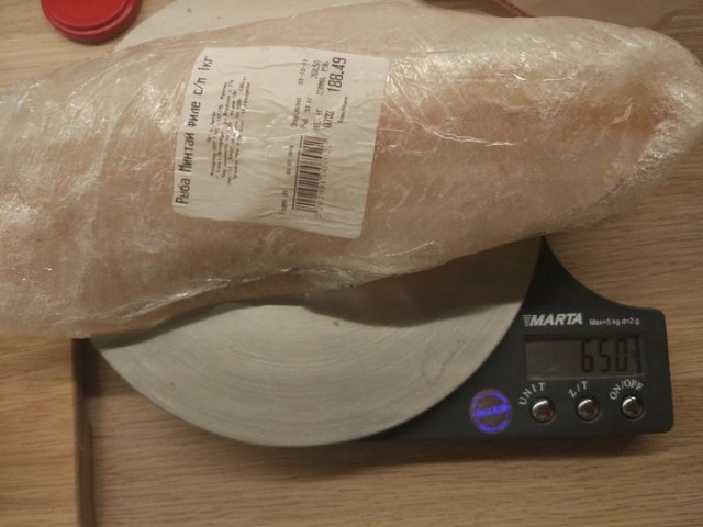 Покупка льда со вкусом рыбы