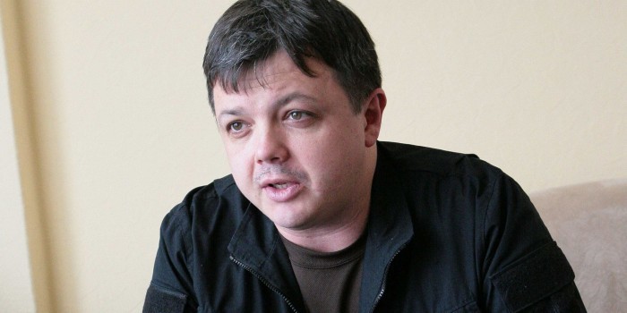 Семенченко поздравил Порошенко с 8 марта