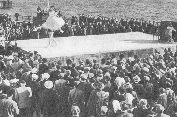 посёлок, Нефтяные Камни, история, интересное