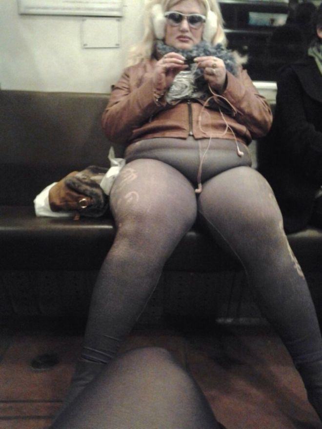 Сейчас так модно: 25 фото о людях, для которых стиль важнее комплексов 