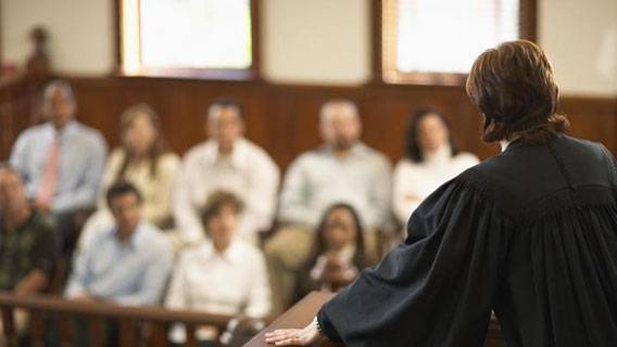 Суд присяжных по делу американского подростка Кайла Риттенхауса не выносит вердикт второй день подряд