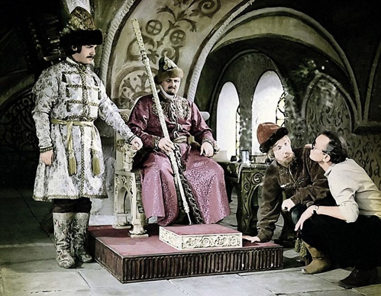 Зарплаты Леонида Гайдая и его актёров в цифрах и фактах 