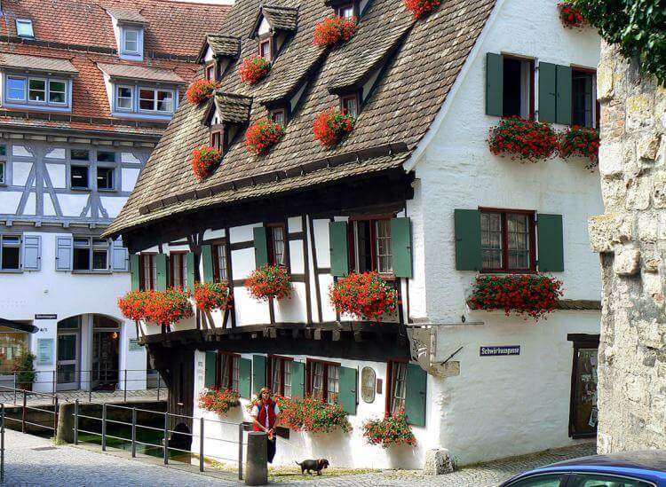 Древний Ульм: город, подаривший миру Эйнштейна Древний Ульм: город, подаривший миру Эйнштейна авиатур