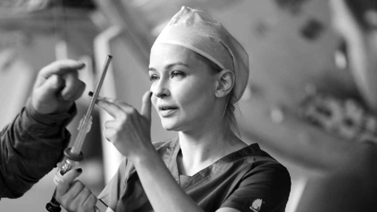 Актриса Юлия Пересильд перечислила плюсы сна в космосе