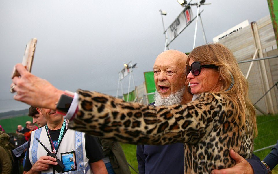 «Британский Вудсток»: Гластонберийский музыкальный фестиваль «Британский Вудсток»: Гластонберийский музыкальный фестиваль 2019,Великобритания,Гластонбери,фестивали