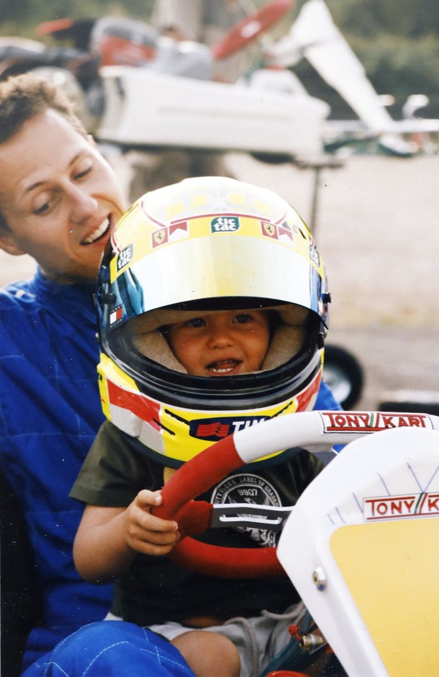 Шумахер снова в строю: сын легенды получил место в «Формуле-1» авто,авто и мото,автомобиль