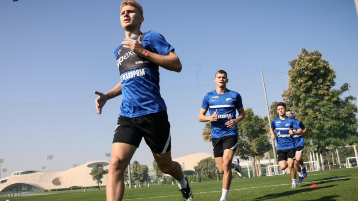 «Зенит» и «Локомотив» вновь сразятся за Суперкубок России по футболу «Зенит» и «Локомотив» вновь сразятся за Суперкубок России по футболу Спорт