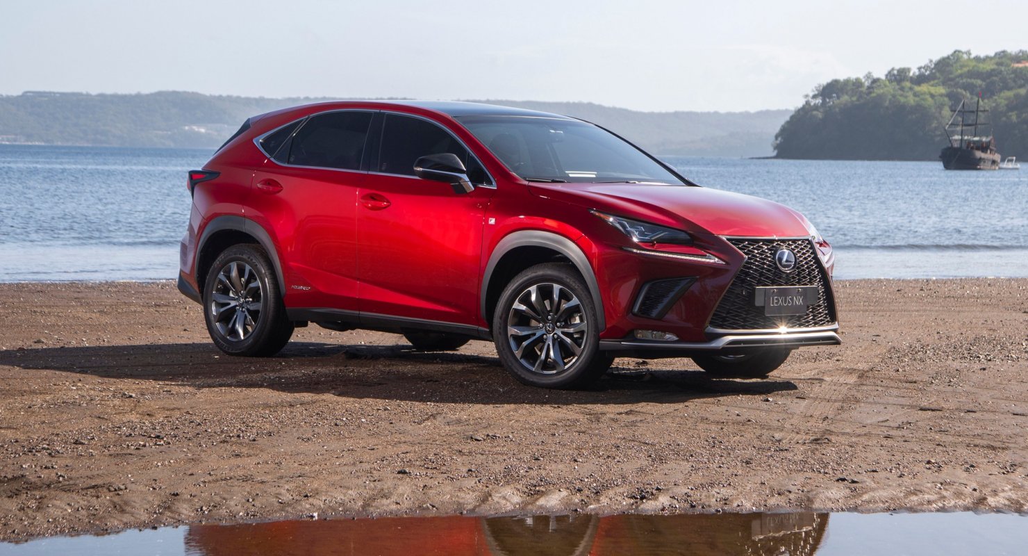 Доступная версия нового Lexus NX будет сохранена в России