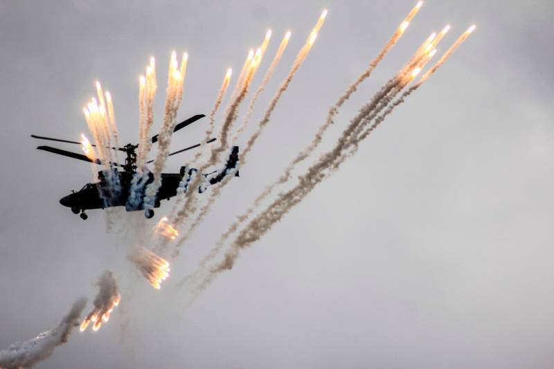 Демонстрация силы или кто кого напугает Демонстрация силы или кто кого напугает армия,россия