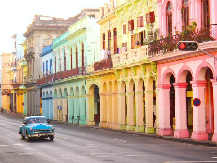 Гавана — колоритный и притягательный город, один из самых необычных во всем мире.