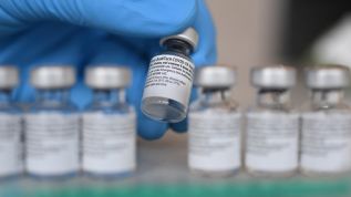 Литва готова поделиться COVID вакциной