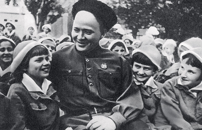 Каким был Аркадий Гайдар