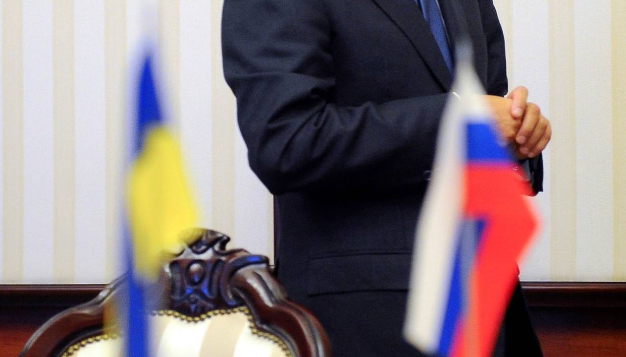 Зачем Украина просит переговоров у Путина и сама же от них уклоняется