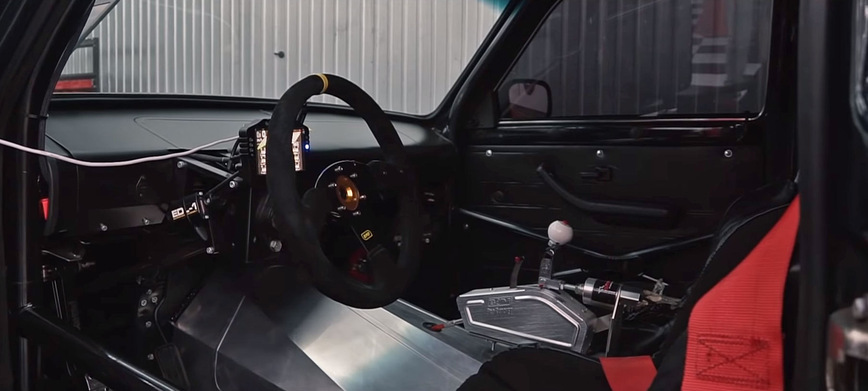 Посмотрите, как очень мощная «Нива» разогняется до 100 км/ч всего за 2 секунды авто и мото,автоновости,видео