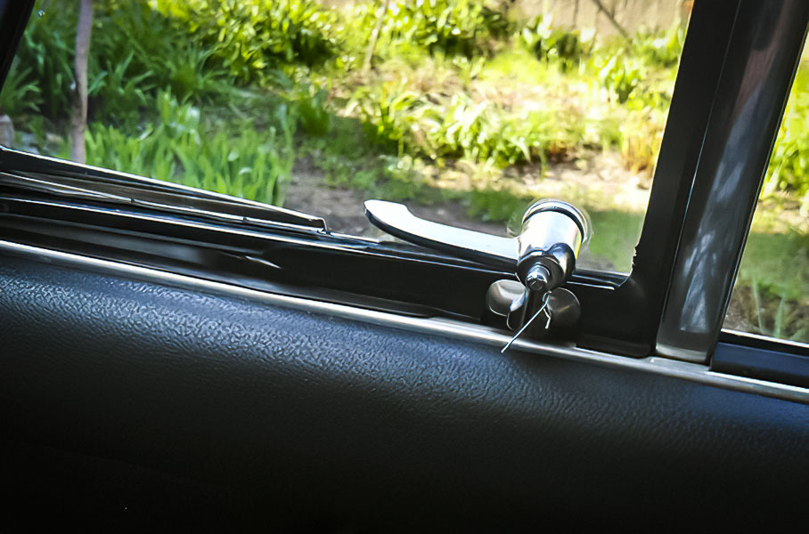 В России продают 26-летнюю «Шестерку» с заводскими пломбами по цене нового BMW X3 В России продают 26-летнюю «Шестерку» с заводскими пломбами по цене нового BMW X3 Новости