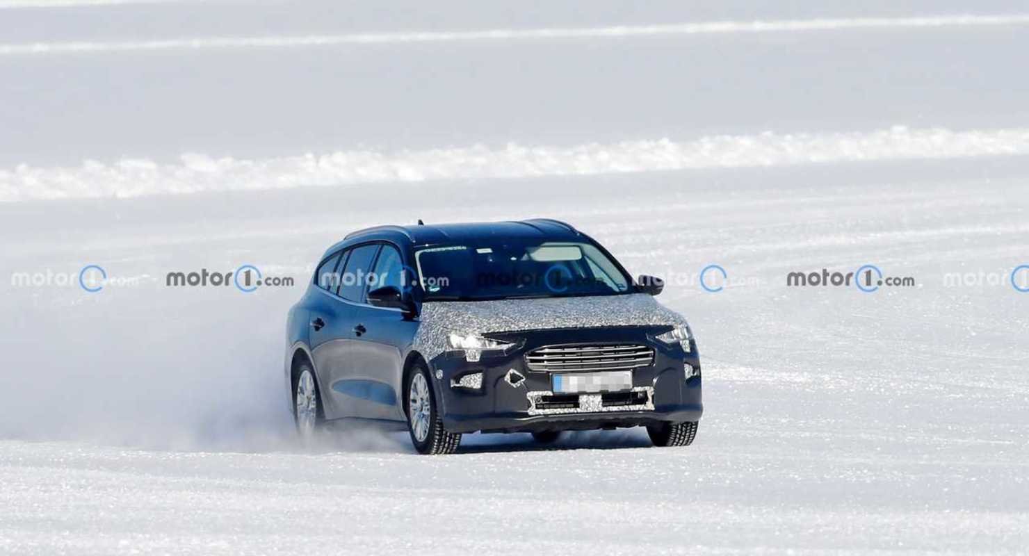 Ford тестирует обновленный универсал Focus Active Автомобили