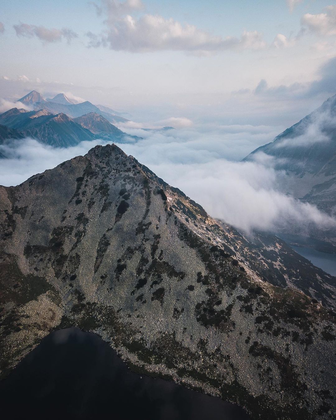 Аэрофотокрасота фотограф, Василев, макросъемка, делает, аэрофотосъемка, маленькое, «Аэрофотосъемка, первый, взгляд, показывает, знакомые, объекты, совершенно, другим, углом, Подобно, Болгарский, большим, маленьким, больше