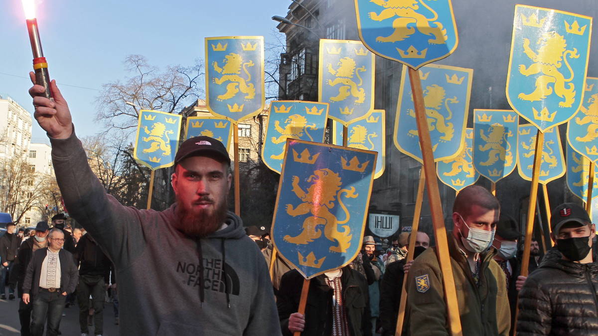 Неонацистский марш по Москве и Донецку анонсировали украинские радикалы