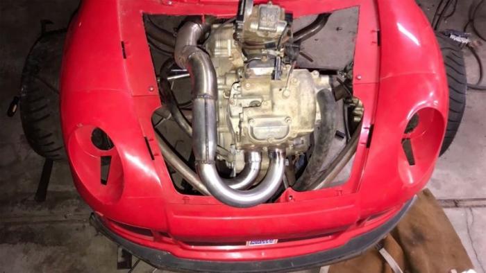 Двигатель от мотоцикла KTM запихнули в детскую машинку Power Wheels Двигатель от мотоцикла KTM запихнули в детскую машинку Power Wheels автомобили,история,машины