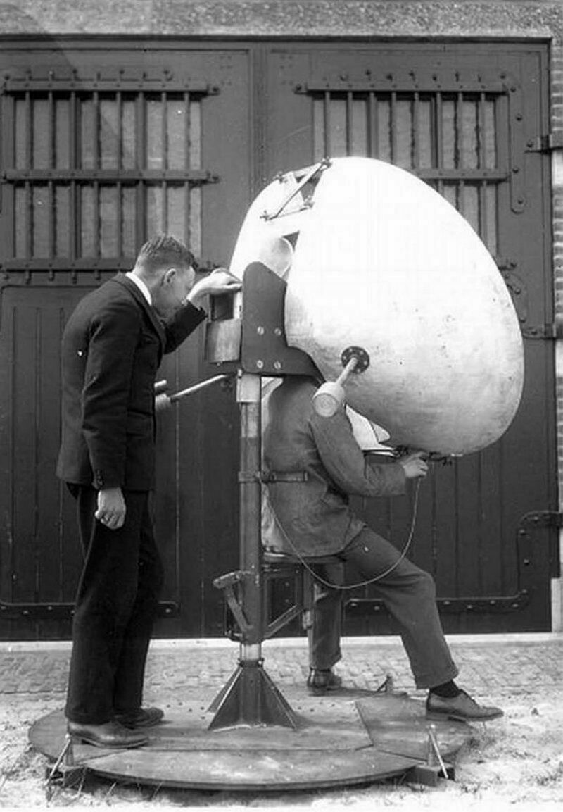 15 фото странных устройств, с помощью которых искали самолеты до появления радаров 15 фото странных устройств, с помощью которых искали самолеты до появления радаров история