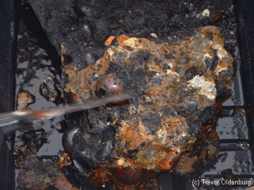 Фейк про 300-миллионолетние ручки, найденные в угольном пласте Фейк про 300-миллионолетние ручки, найденные в угольном пласте история,интересное,былые времена