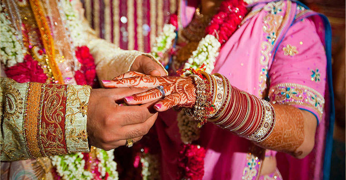 Бывший министр индийского штата Карнатака устроил для своей дочери свадьбу