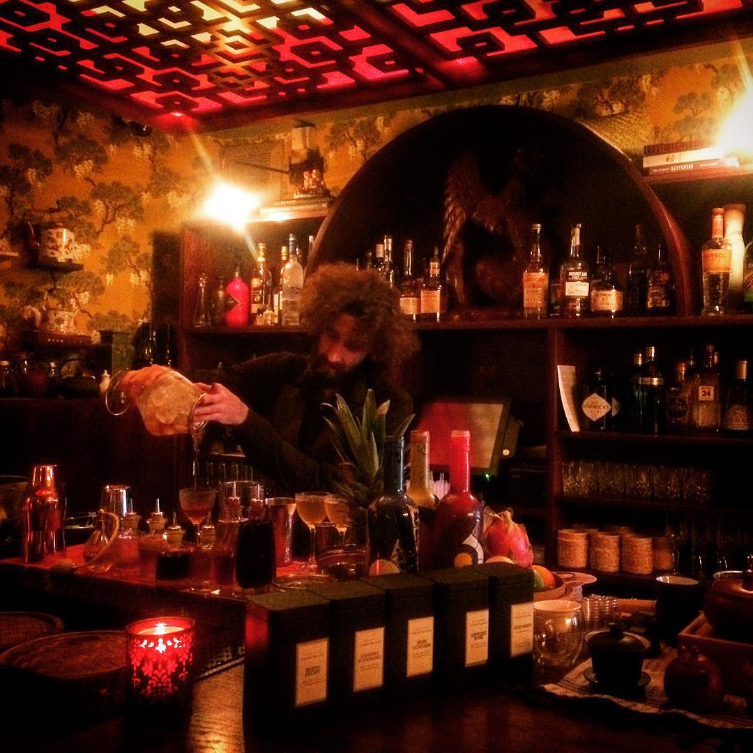 Элементарно, Ватсон: 17 лучших секретных баров Лондона