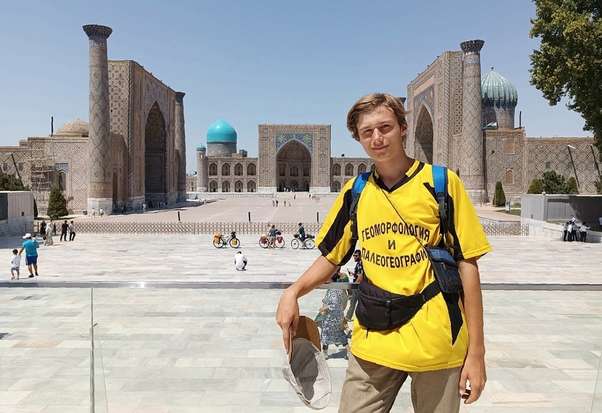 Школьник Дмитрий Пономарёв рассказал о путешествии автостопом по Средней Азии