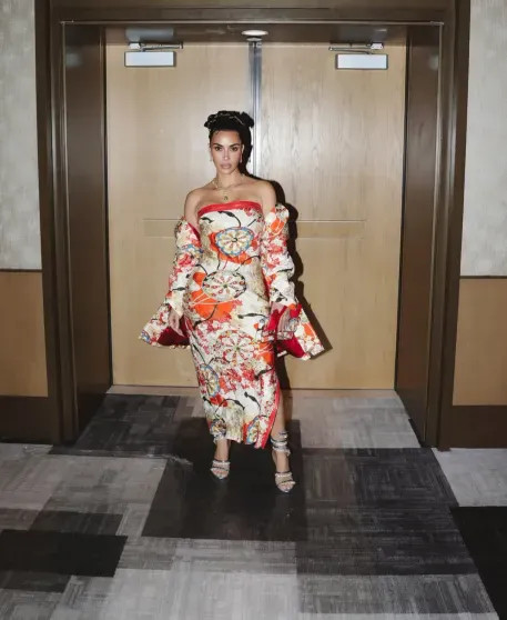 Ким Кардашьян выставила на аукцион свои наряды из сериала 