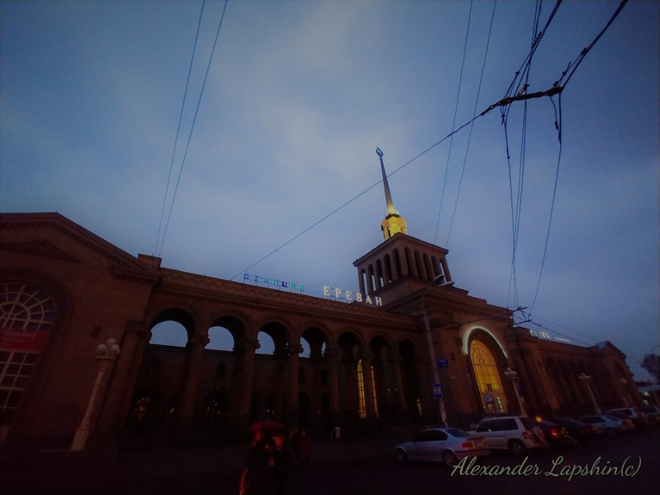 Почему на самом лучшем поезде Армении никто не ездит 