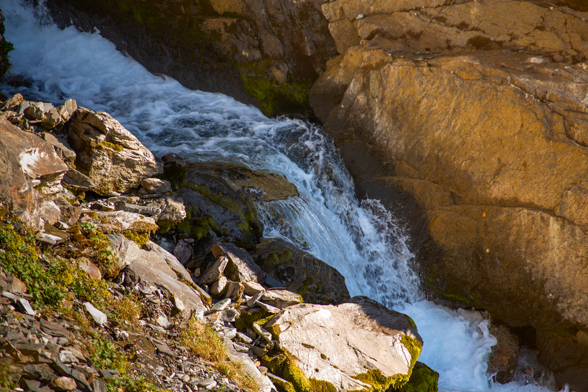 Осень в горах: маршрут к Чучхурскому водопаду 