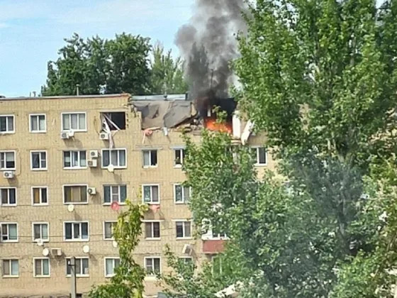 Последствия взрыва в пятиэтажке под Саратовом попали на видео