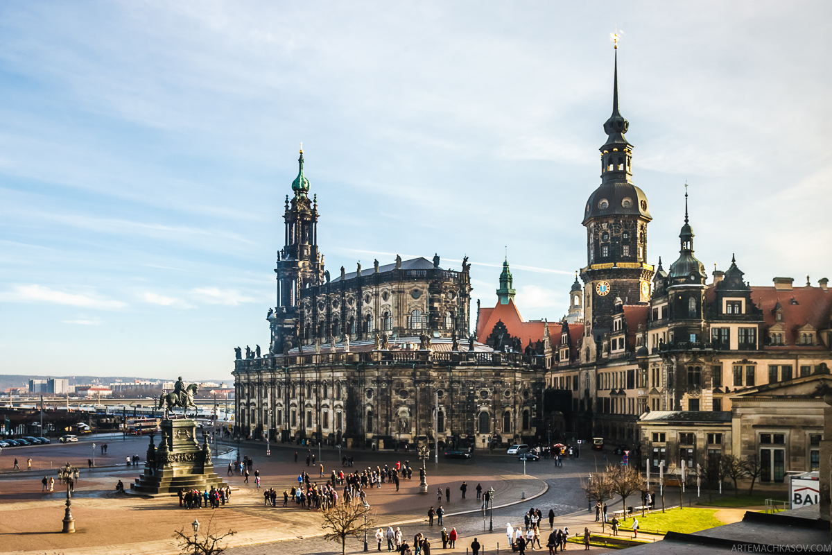 Дрезден это. Дрезден архитектура. Исторический центр Дрездена. Дрезден город в Германии. Старый Дрезден.