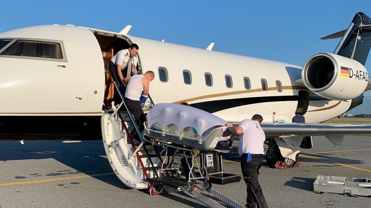 Захарова: Лондон признался в манипуляциях вокруг истории с Навальным Политика