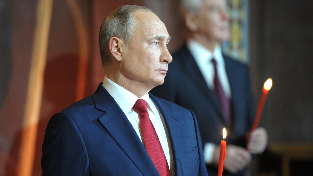 Путин посетил Коневский монастырь