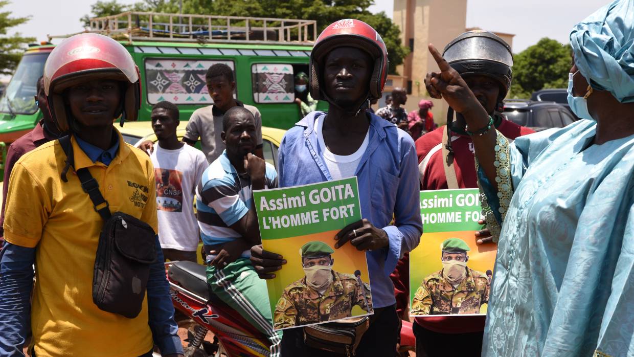 Жители Буркина-Фасо поддержали народ Мали и осудили санкции ЭКОВАС