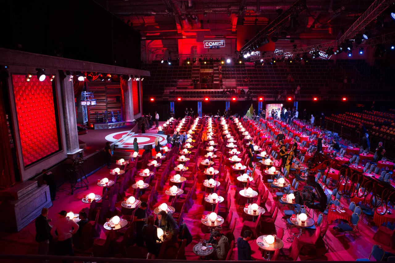 Купить билеты на Камеди Клаб в Барвихе места в первых рядах