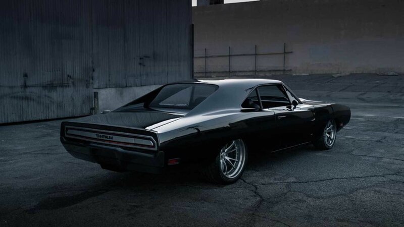 Друзья Вин Дизеля подарили ему эксклюзивный и очень мощный Dodge Charger Друзья Вин Дизеля подарили ему эксклюзивный и очень мощный Dodge Charger автомобиль,НОВОСТИ