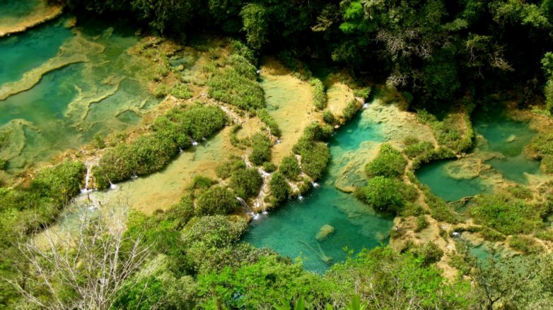 Чудо природы: 5 самых потрясающих каскадных водопадов планеты Водопад, водопад, место, Расположен, несколько, водой, сотни, Семук, Чампей, дракона, желтого, каскада, водоемами, водопады, достопримечательностей, берегу, изолированным, Среди, природных, занимает