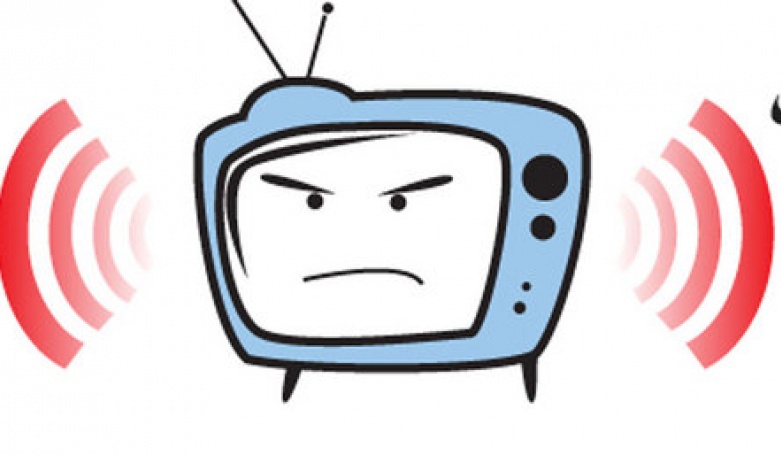 Злом тв. Старый телевизор. Злой телевизор. Телевизор зомбоящик. Злом тв.