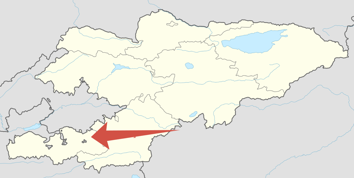 Юго-западный "аппендикс" Киргизии называется Баткенская область. Особенность региона - невменяемые границы и шесть узбекских и таджикских анклавов внутри.