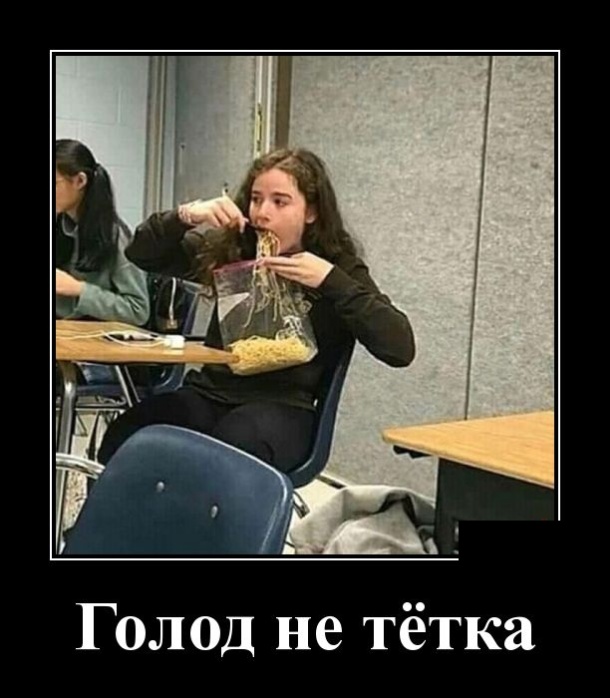 Обувь может многое рассказать о человеке. Если обувь тычится вам в бока и в лицо, то её хозяин чем-то крайне взволнован, например ...)) Обувь может многое рассказать о человеке. Если обувь тычится вам в бока и в лицо, то её хозяин чем-то крайне взволнован, например ...)) анекдоты