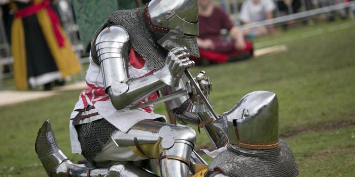 Бороню проколоть крайне сложно. /Фото: stivesmedievalfaire.com.au.