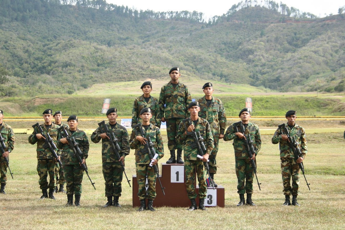 4 бригада вс рф. Армия Венесуэлы. Вооруженных сил Венесуэлы. 10 Ая механизированная бригада. Медслужба Венесуэлы.