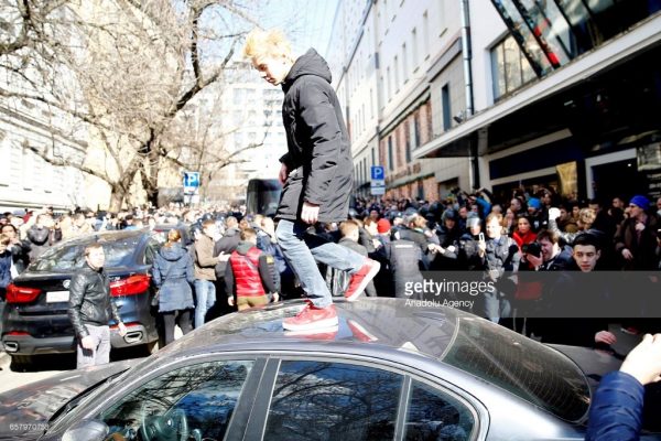 Подростки на митингах. Что происходит