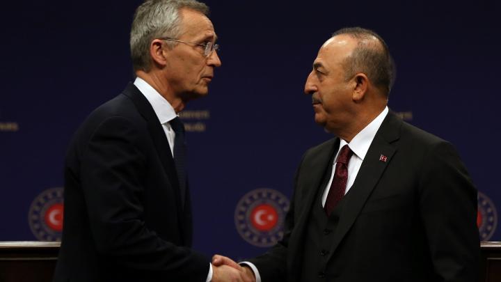 Турция готова рассмотреть возможность вступления Финляндии в НАТО – Чавушоглу